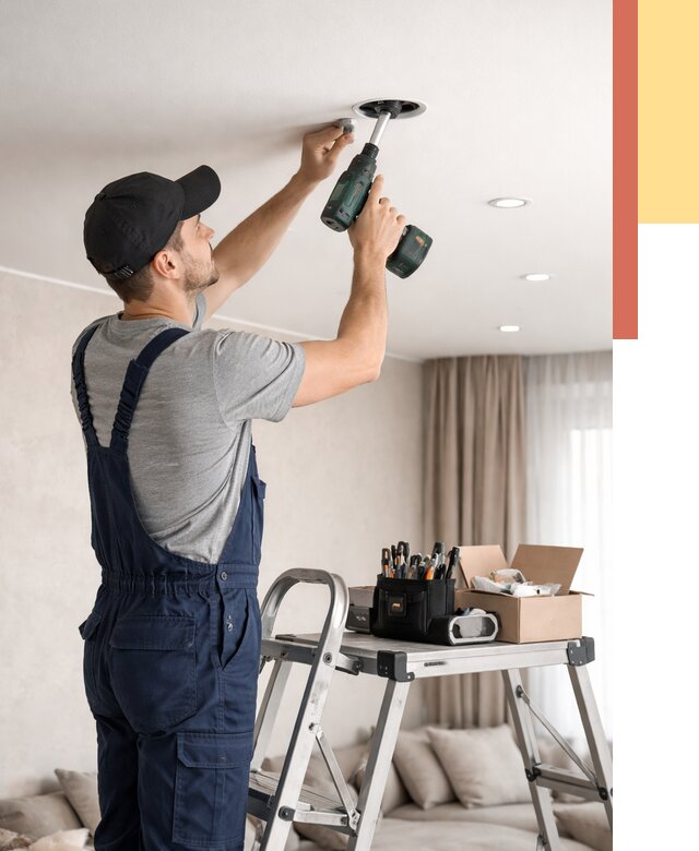 Установка и монтаж точечных светильников в натяжной потолок в Тайшете от 1869 руб. | ОТДЕЛОЧНИК-Тшт